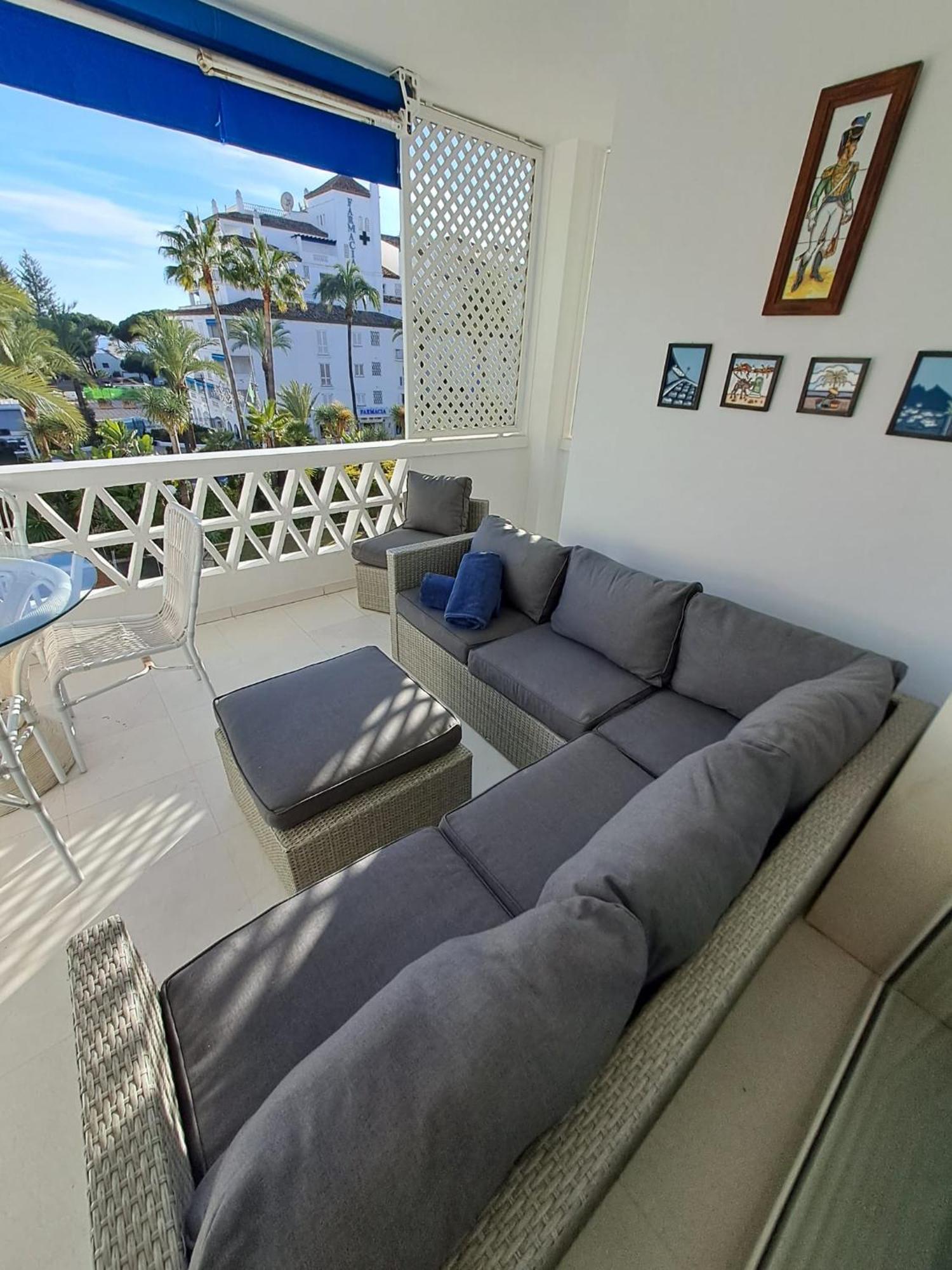 Luminous Apartment In Playas Del Duque , Puerto Banus By Holidays & Home Marbella Exterior foto