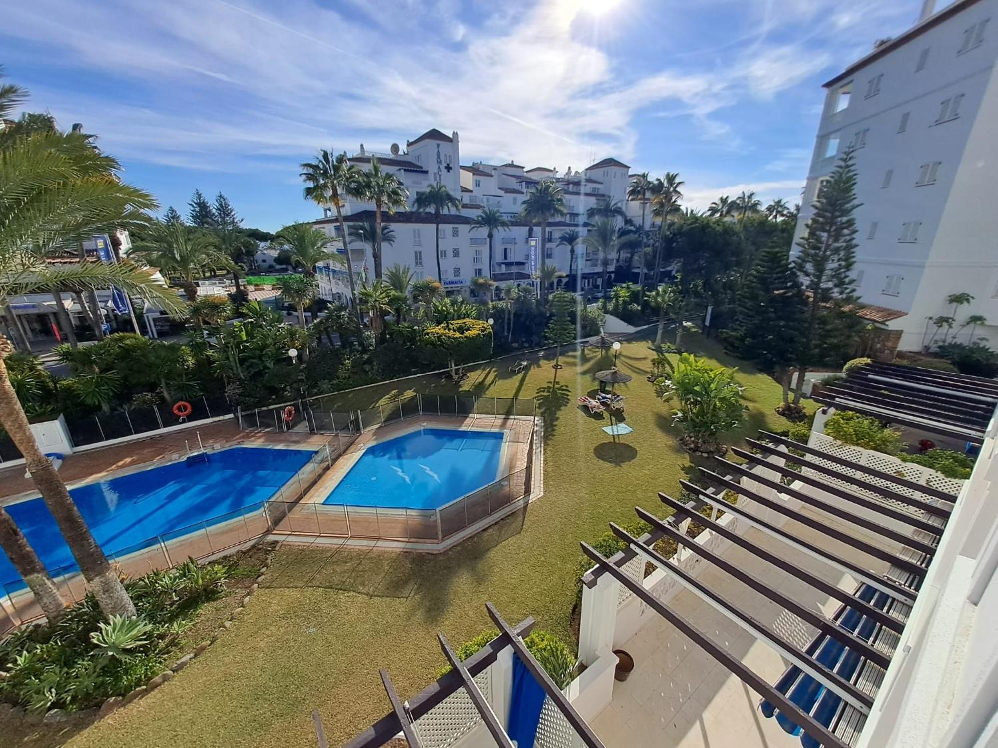 Luminous Apartment In Playas Del Duque , Puerto Banus By Holidays & Home Marbella Exterior foto